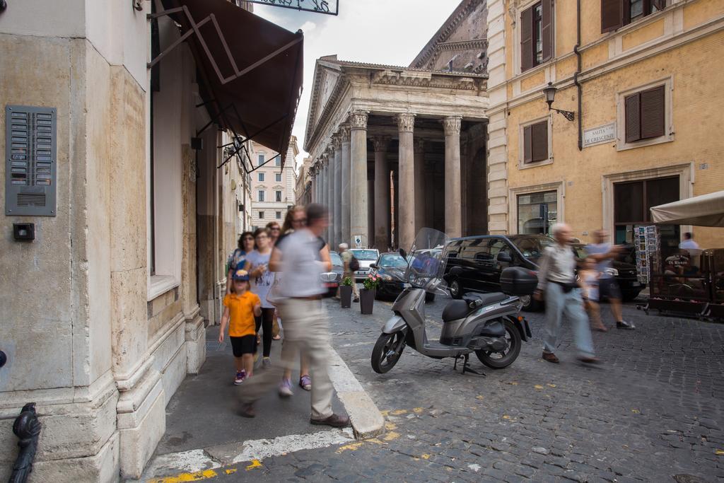 Delsi Suites Pantheon Rome Exterior photo